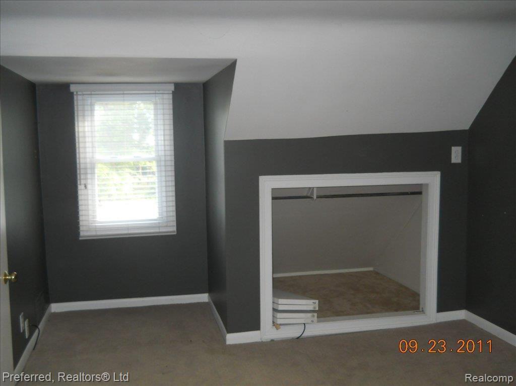 25610 Farmbrook Road Southfield, MI 48034 - Photo 11 of 21 Bed 3_Storage