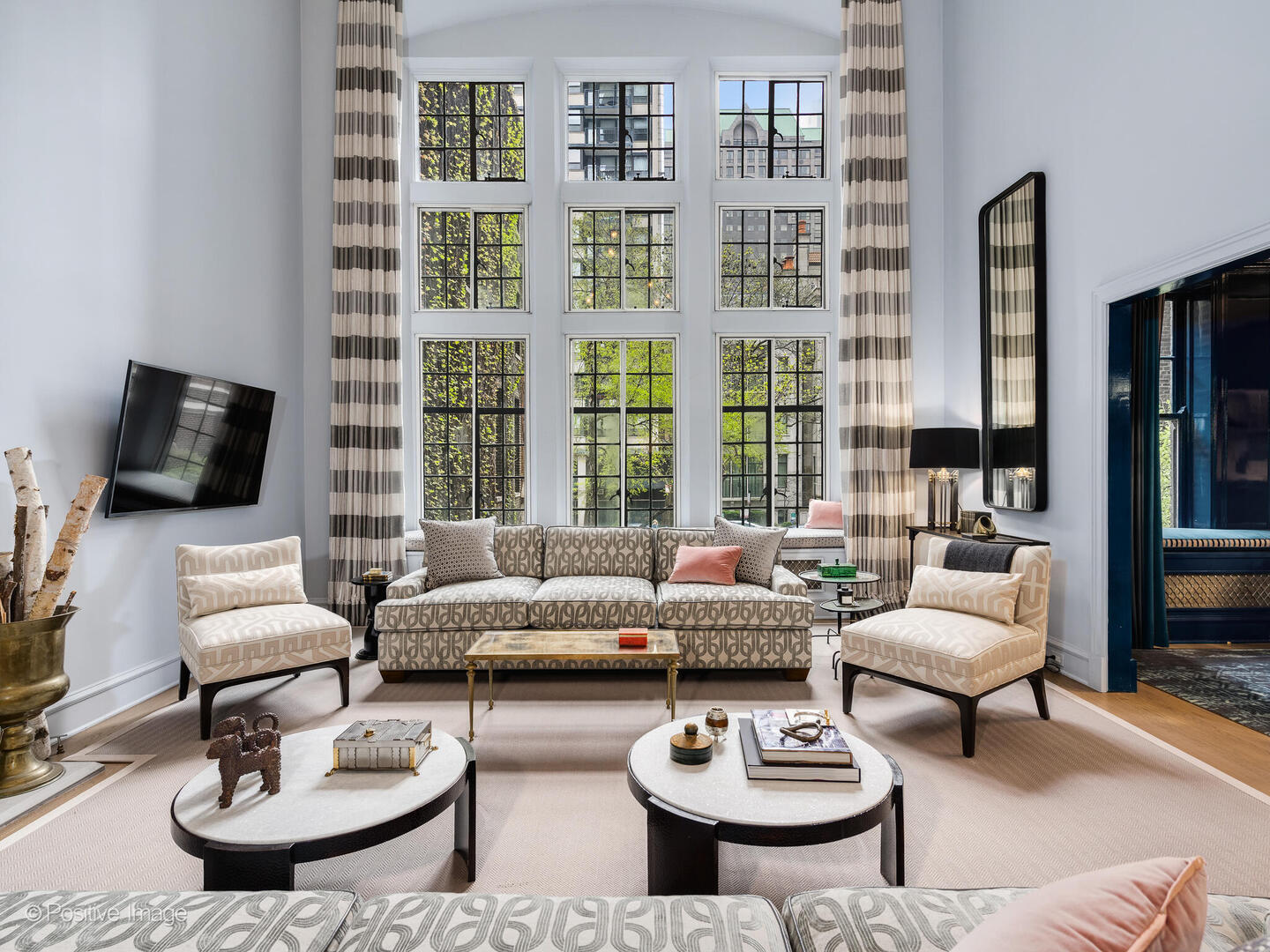 20 East Cedar Street, Unit 2D Chicago, IL 60611 - Photo 7 of 29