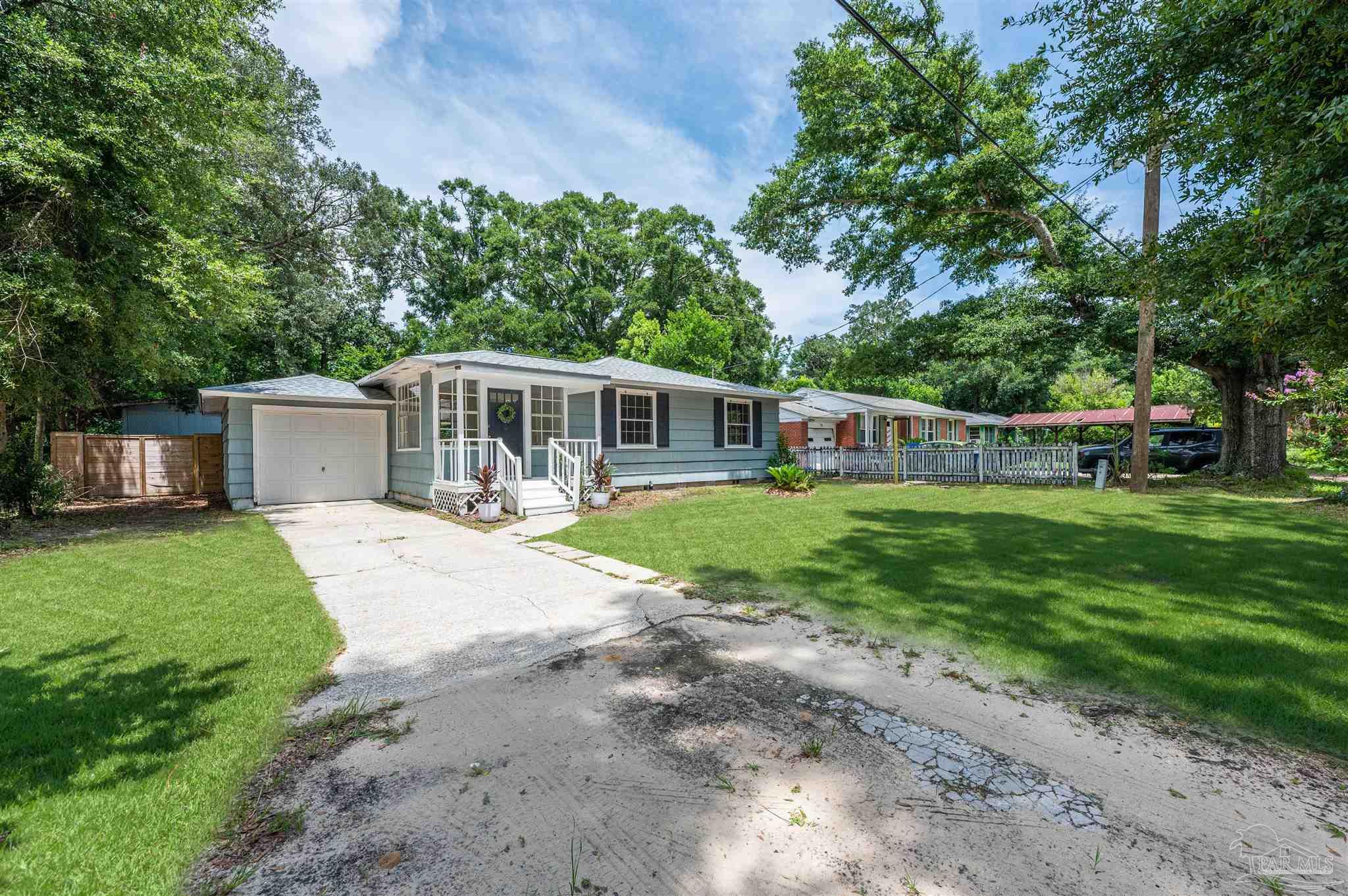 504 Rue Max Street Pensacola, FL 32507 - Photo 4 of 47 Gallery Image 4