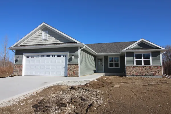 $437,900 | 426 Parker Drive, Genoa City, WI 53128
