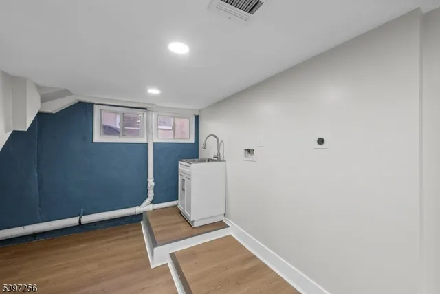 $898,999 | 68 Cathedral Avenue, Nutley, NJ 07110