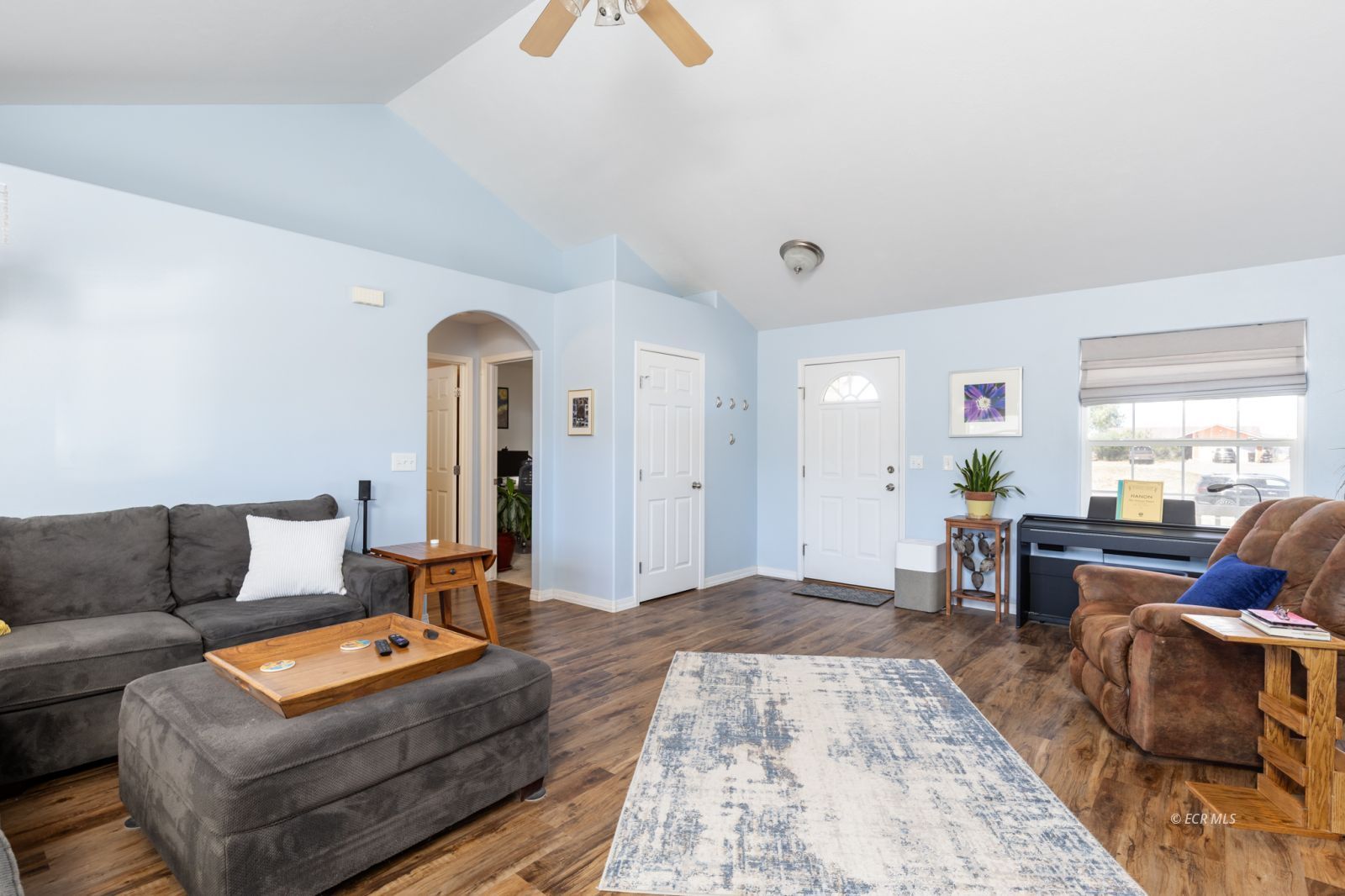 122 Spring Creek Parkway Spring Creek, NV 89815 - Photo 5 of 29