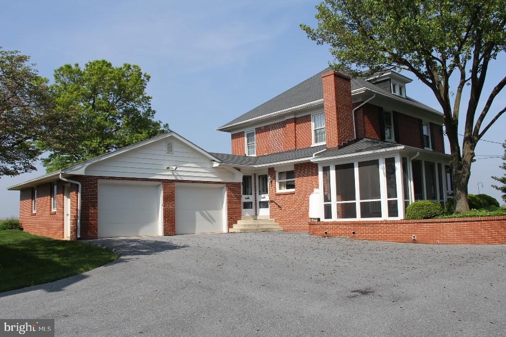 1470 South Colebrook Road Manheim, PA 17545 - Photo 1 of 11