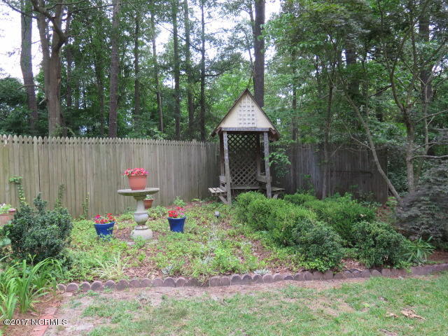 709 Dixie Road Clinton, NC 28328 - Photo 11 of 33 IMG_0760