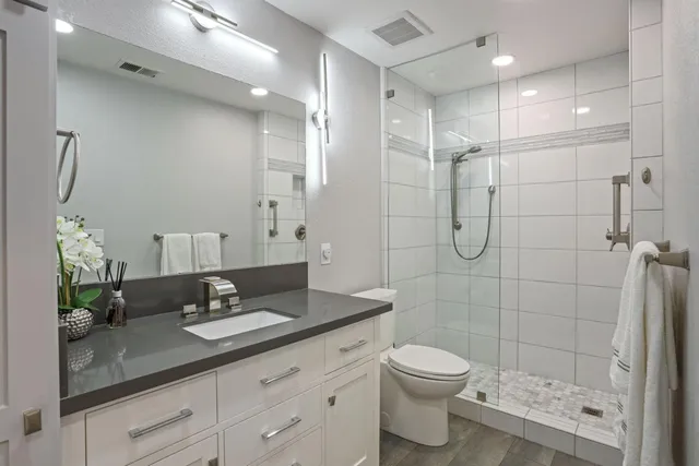 $514,995 | 3600 Columbine Drive, Unit 6, Modesto, CA 95356