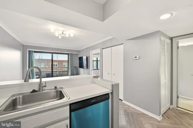 $2,650 | 1401 17th Street Northwest, Unit 409, Washington, DC 20036