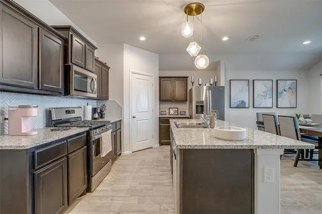 $2,300 | 2120 Richburg Street, Fort Worth, TX 76108