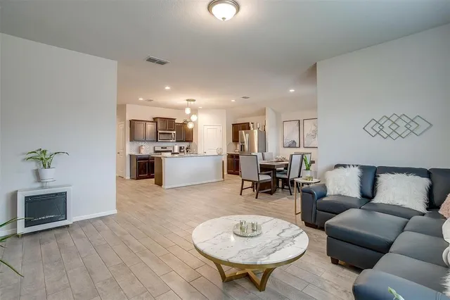 $2,300 | 2120 Richburg Street, Fort Worth, TX 76108