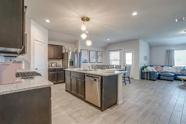 $2,300 | 2120 Richburg Street, Fort Worth, TX 76108