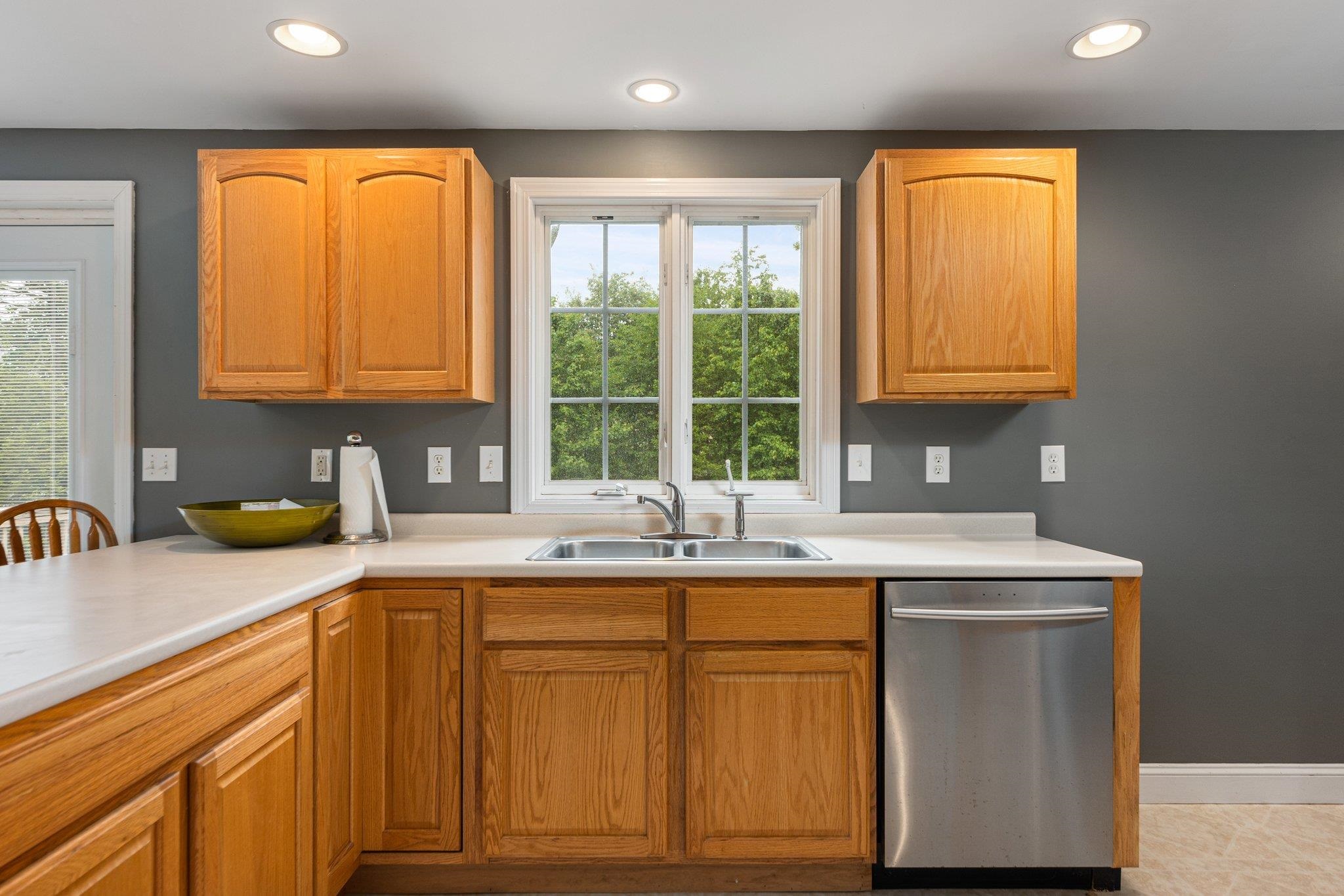 57 Ledge Road, Unit 57A Seabrook, NH 03874 - Photo 5 of 30 Gallery Image 5