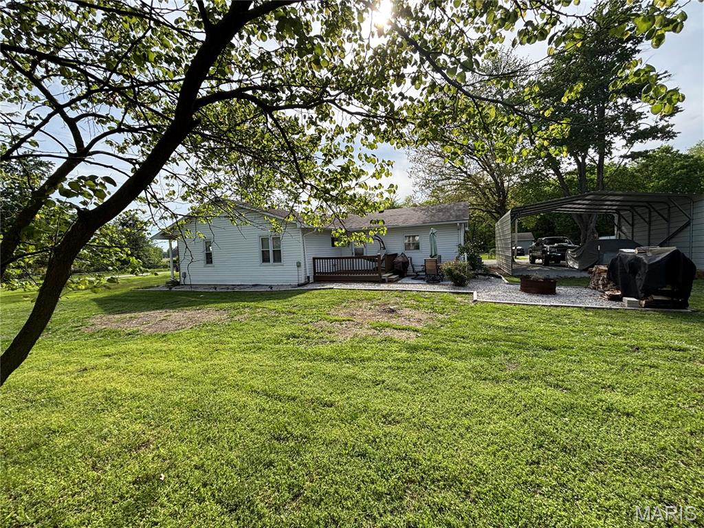 272 4th Street Mount Olive, IL 62069 - Photo 4 of 23