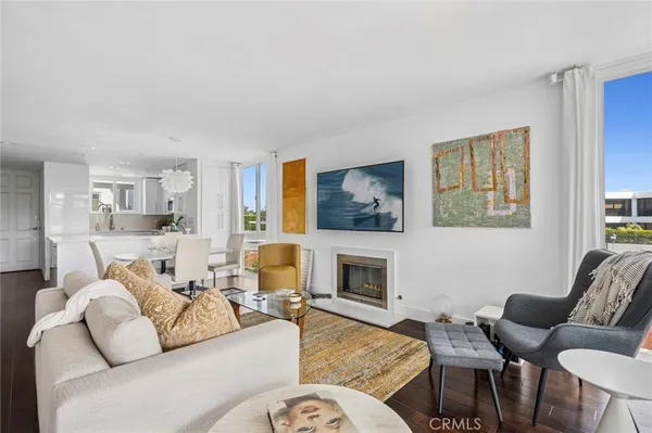 $1,995,000 | 775 Avocado Avenue, Corona del Mar, CA 92625
