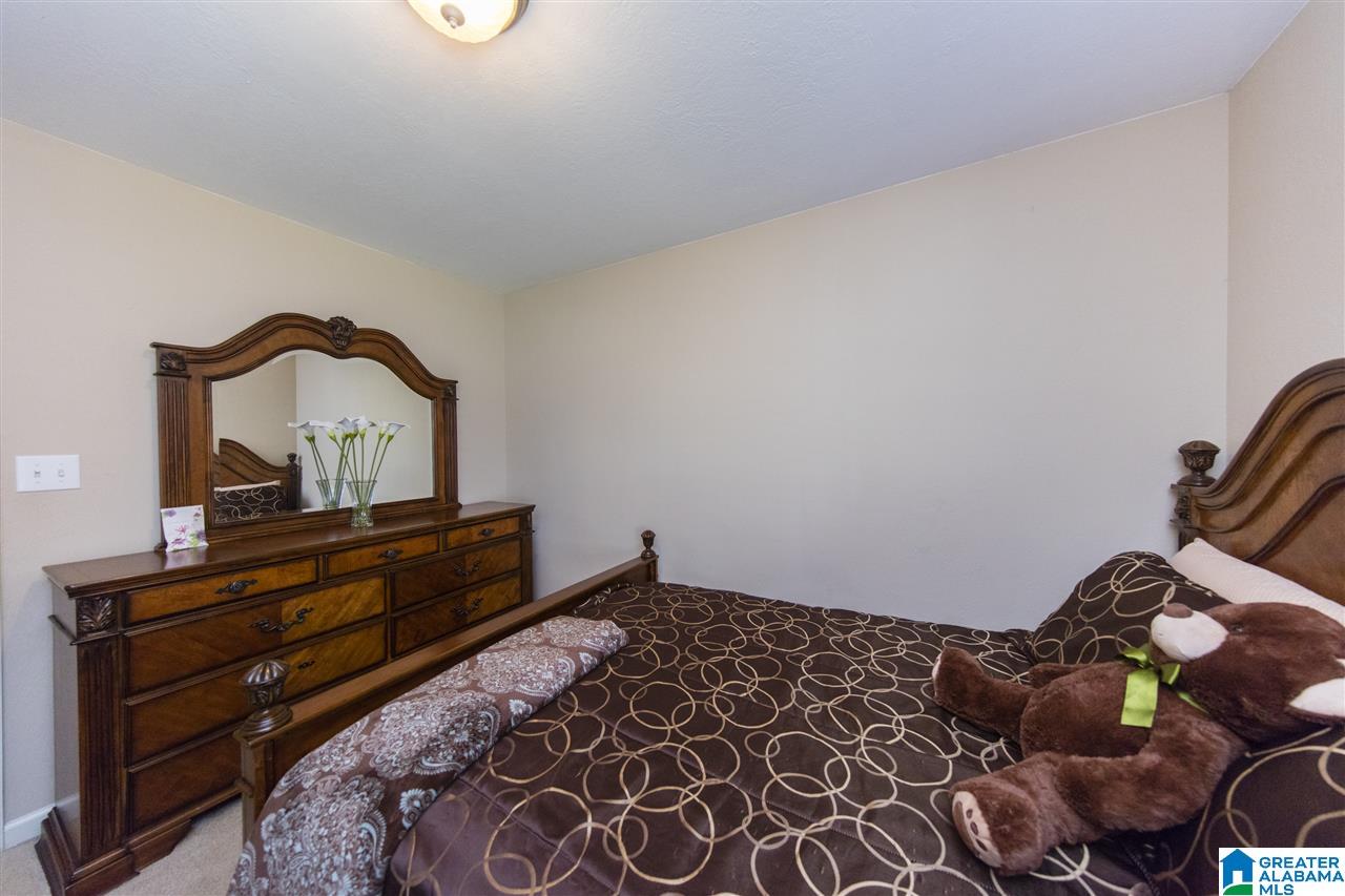 247 Carrington Lane Calera, AL 35040 - Photo 21 of 33