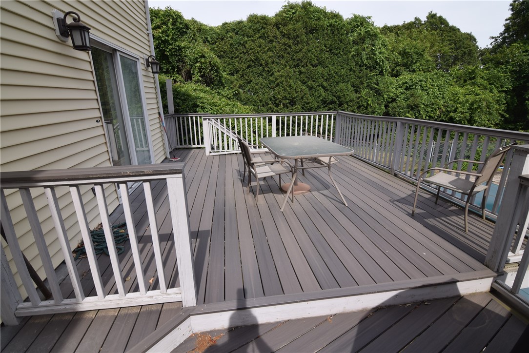 8 Pequot Avenue Westerly, RI 02891 - Photo 33 of 33