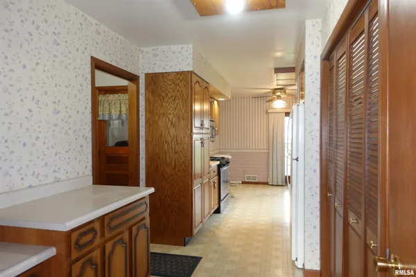 $138,500 | 126 North Sparta Street, Wataga, IL 61488