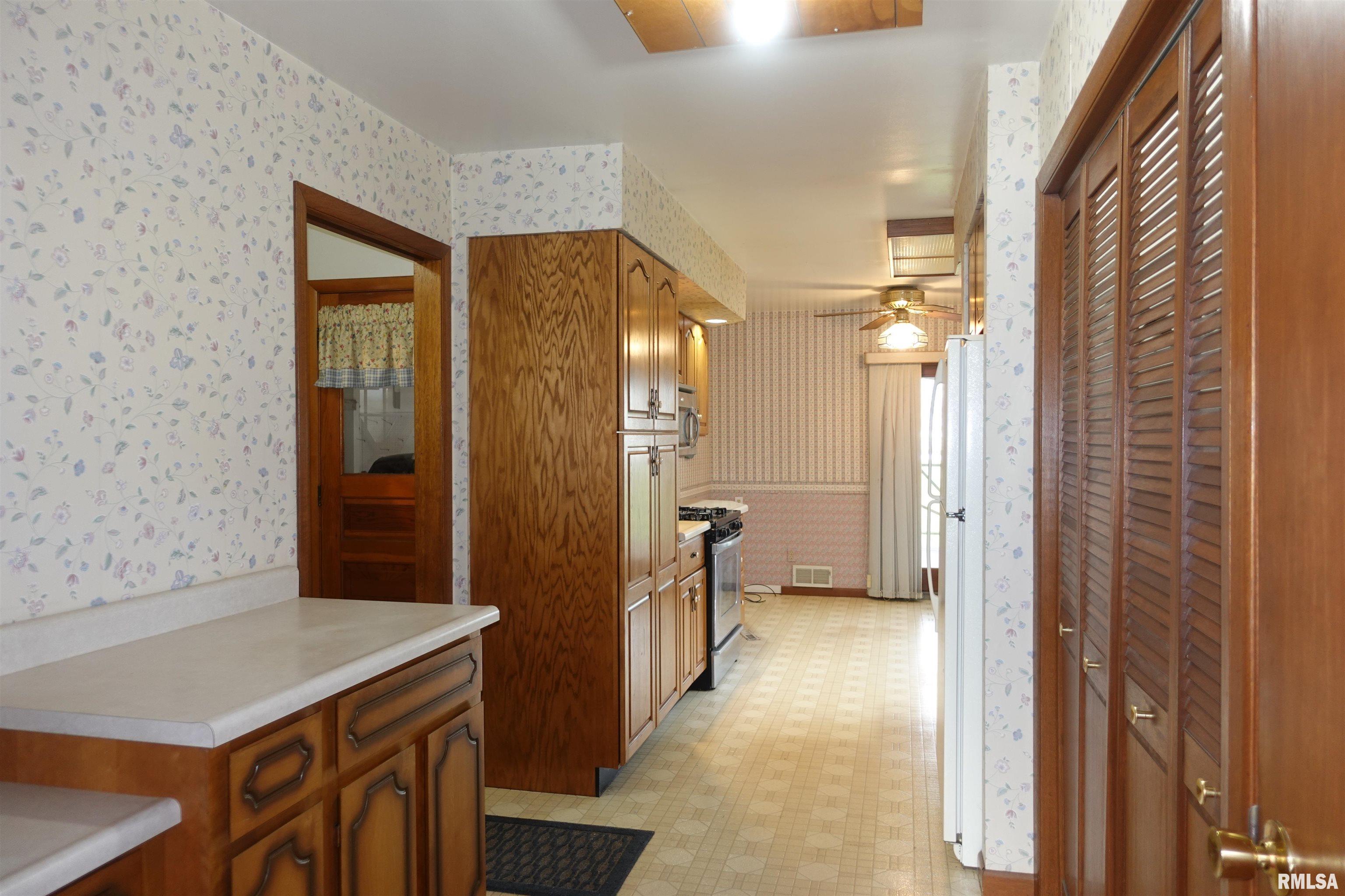 126 North Sparta Street Wataga, IL 61488 - Photo 18 of 41