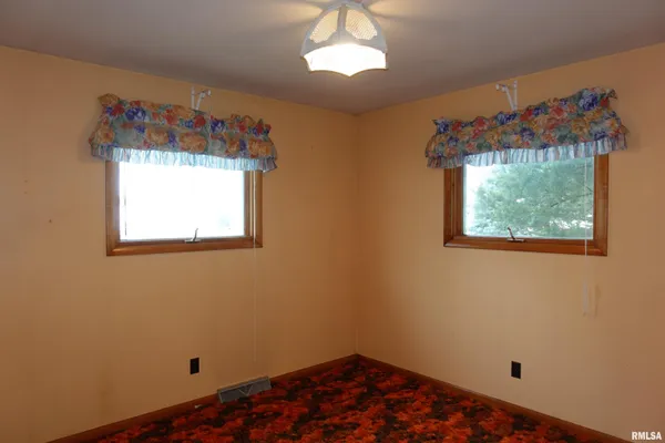 $138,500 | 126 North Sparta Street, Wataga, IL 61488