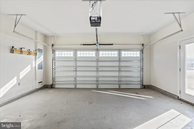 $409,900 | 31 Liverpool Lane, Martinsburg, WV 25405