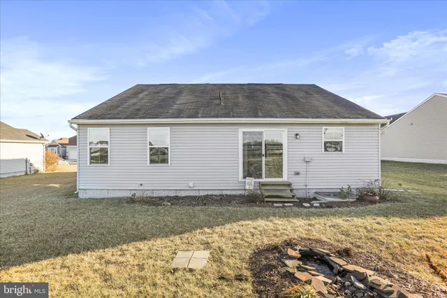 $409,900 | 31 Liverpool Lane, Martinsburg, WV 25405