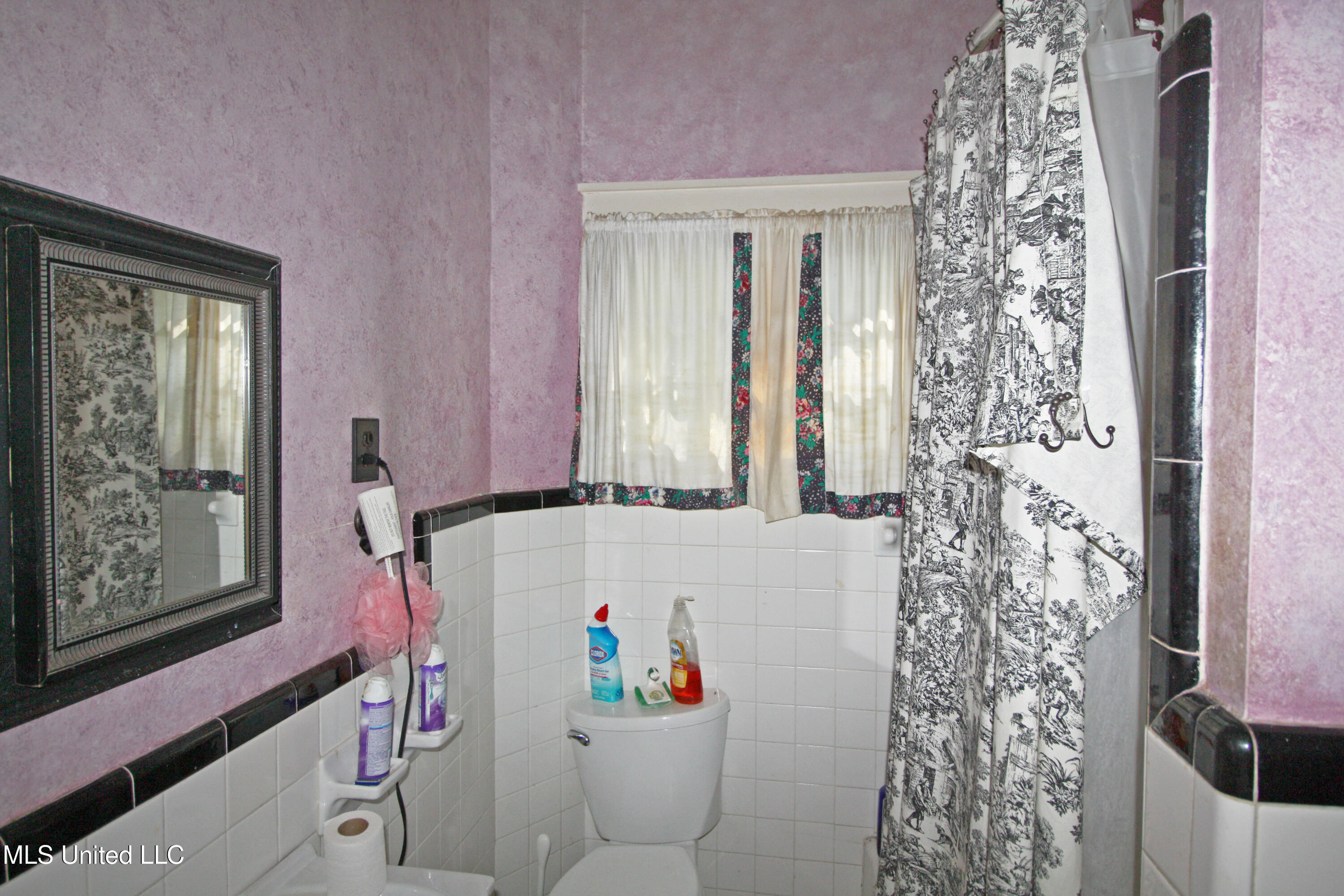 1032 Belhaven Street Jackson, MS 39202 - Photo 18 of 32 IMG_8749