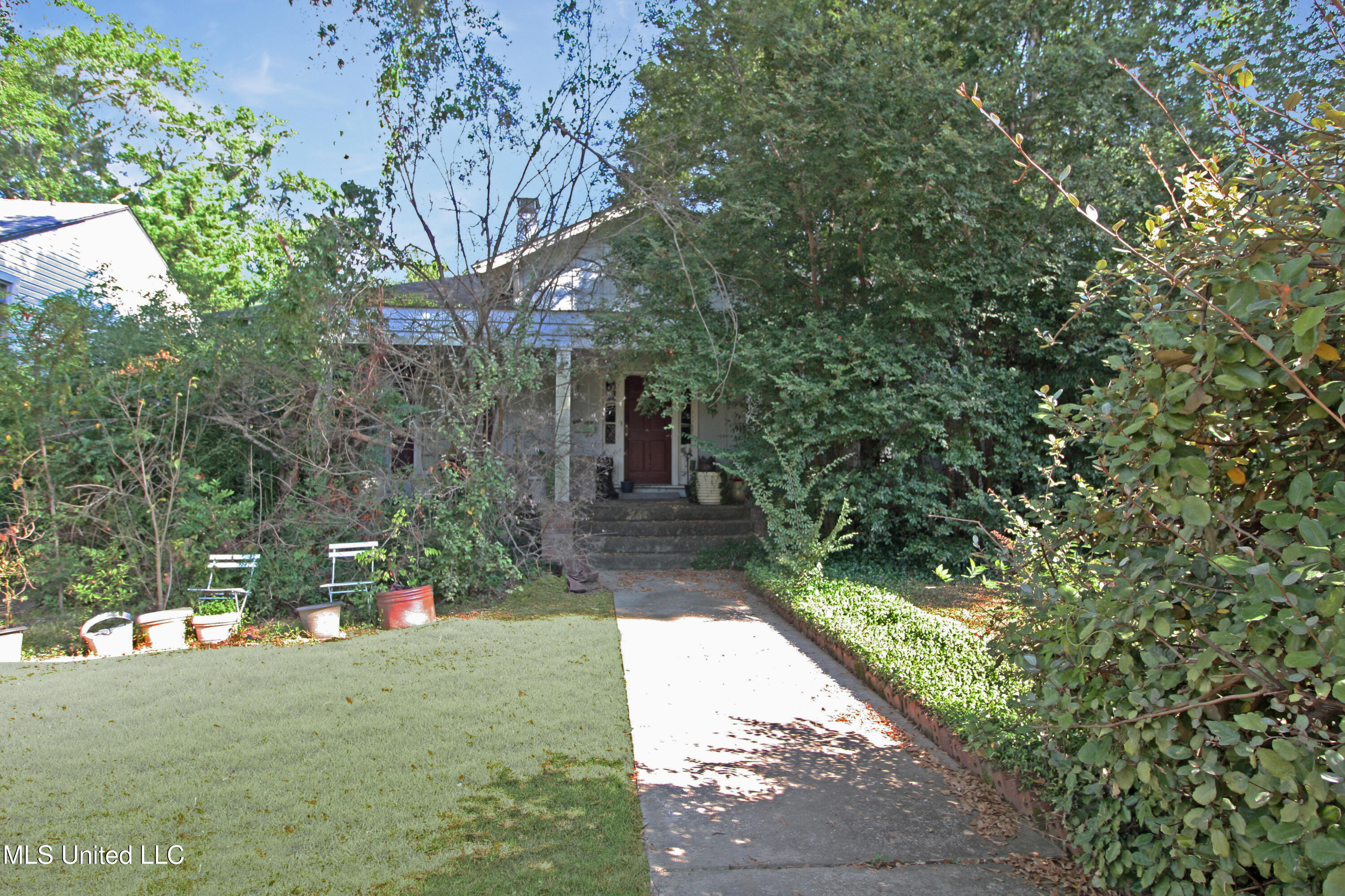 1032 Belhaven Street Jackson, MS 39202 - Photo 4 of 32 IMG_8705