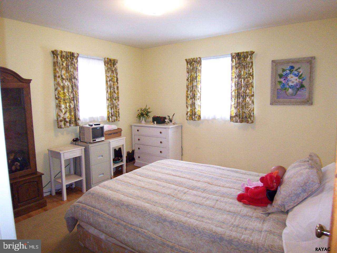 3340 Carlisle Road Dover, PA 17315 - Photo 17 of 33 Gallery Image 17