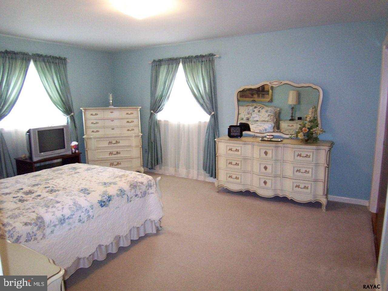 3340 Carlisle Road Dover, PA 17315 - Photo 19 of 33 Gallery Image 19