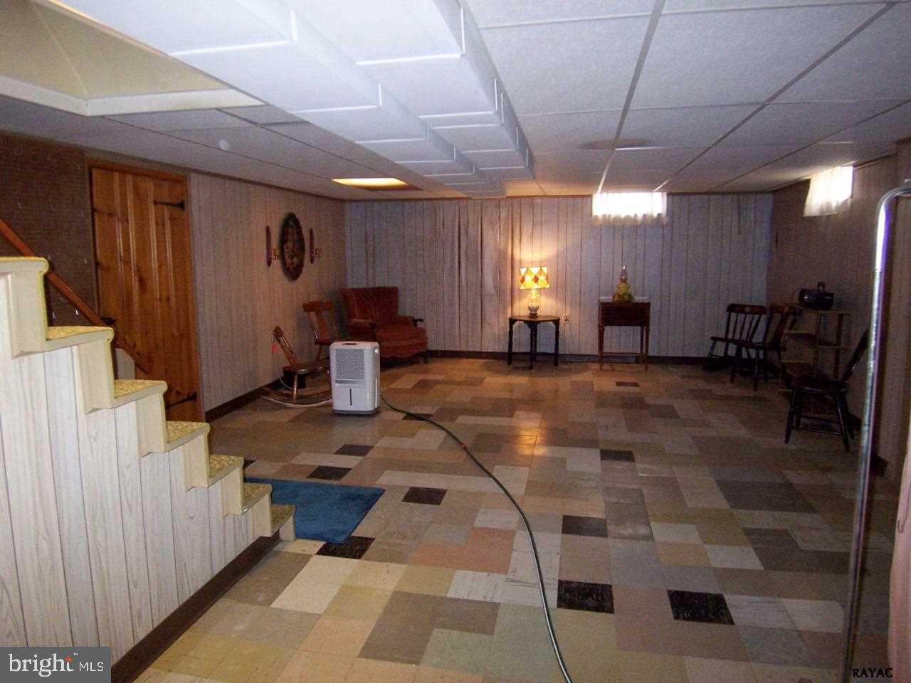 3340 Carlisle Road Dover, PA 17315 - Photo 29 of 33 Gallery Image 29