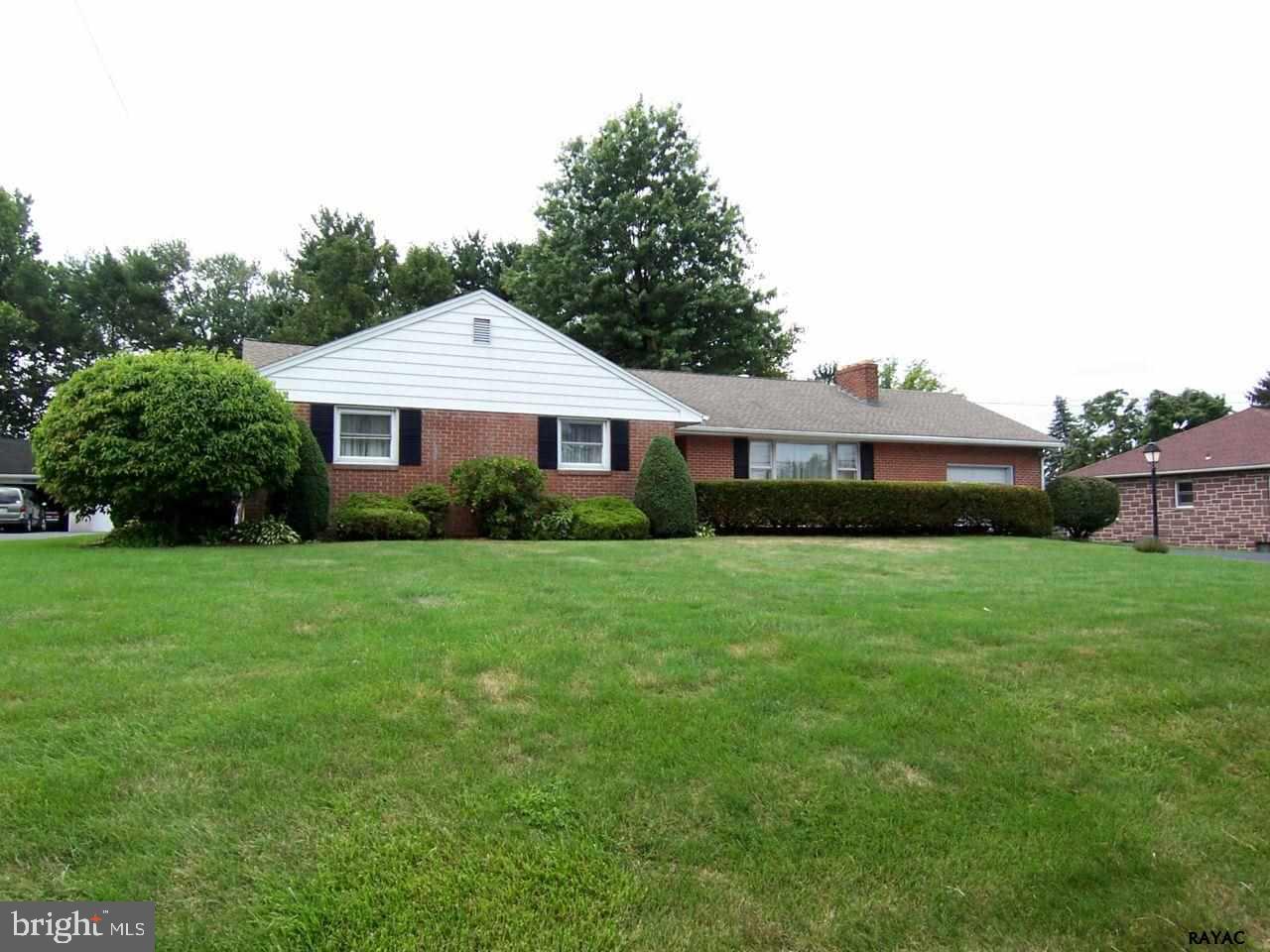 3340 Carlisle Road Dover, PA 17315 - Photo 3 of 33 Gallery Image 3