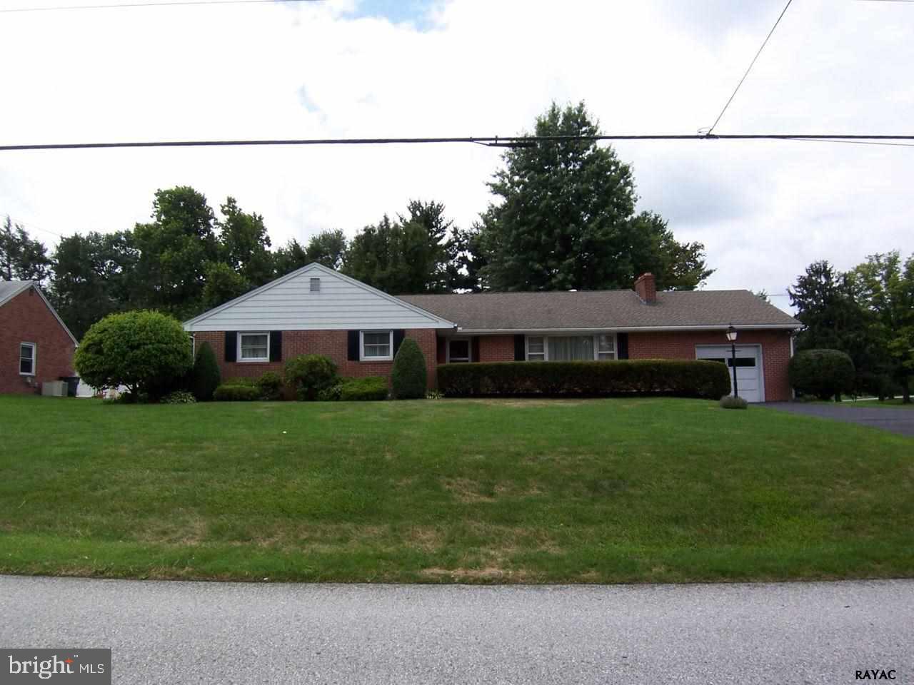3340 Carlisle Road Dover, PA 17315 - Photo 4 of 33 Gallery Image 4