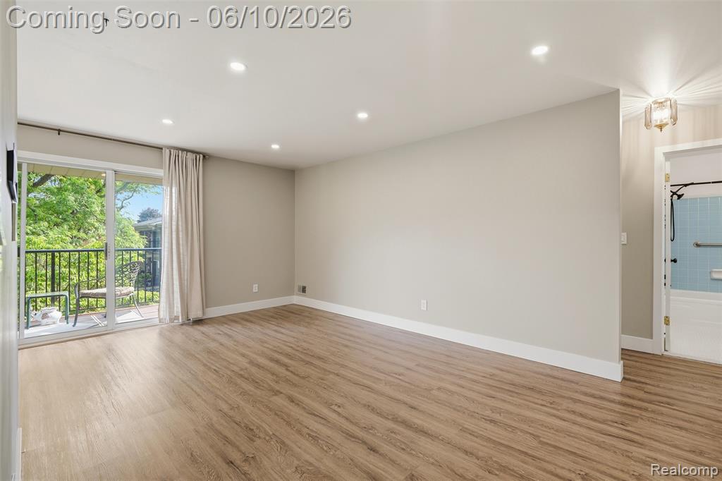 12042 15 Mile Road Sterling Heights, MI 48312 - Photo 8 of 25