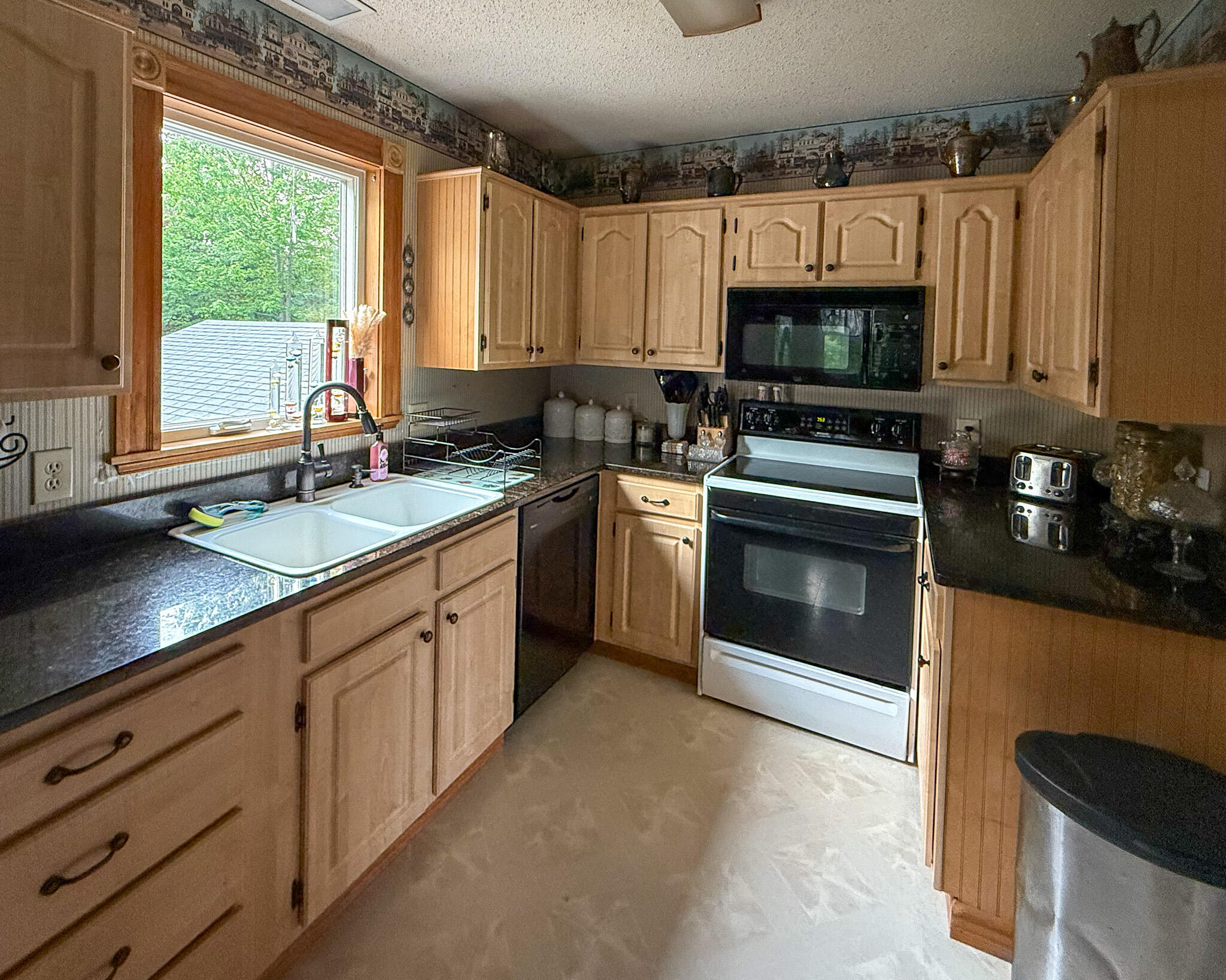 211 Hinckley Hill Road Carmel, ME 04419 - Photo 26 of 65 IMG_2411