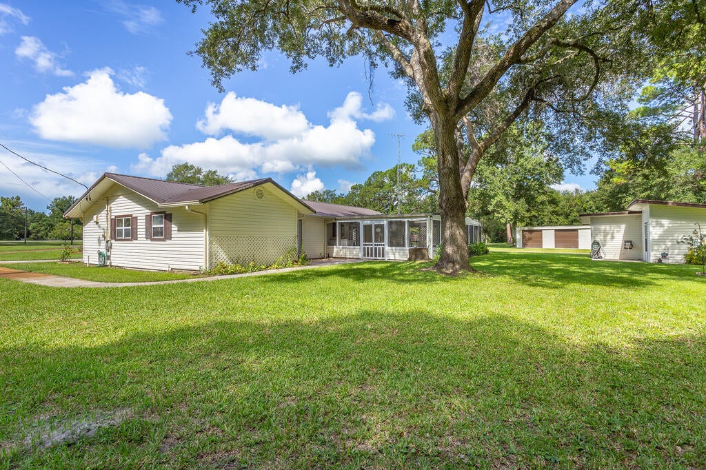 1001 Bluff Road Apalachicola, FL 32320 - Photo 24 of 33 Gallery Image 24