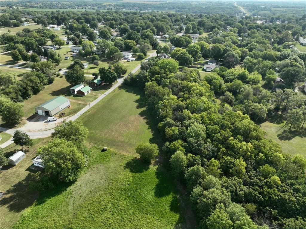 702 West 16th Street Horton, KS 66439 - Photo 8 of 18