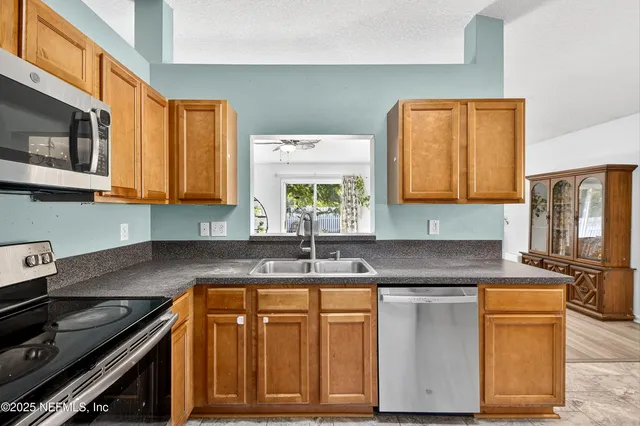 $255,000 | 12318 Anarania Drive, Jacksonville, FL 32220