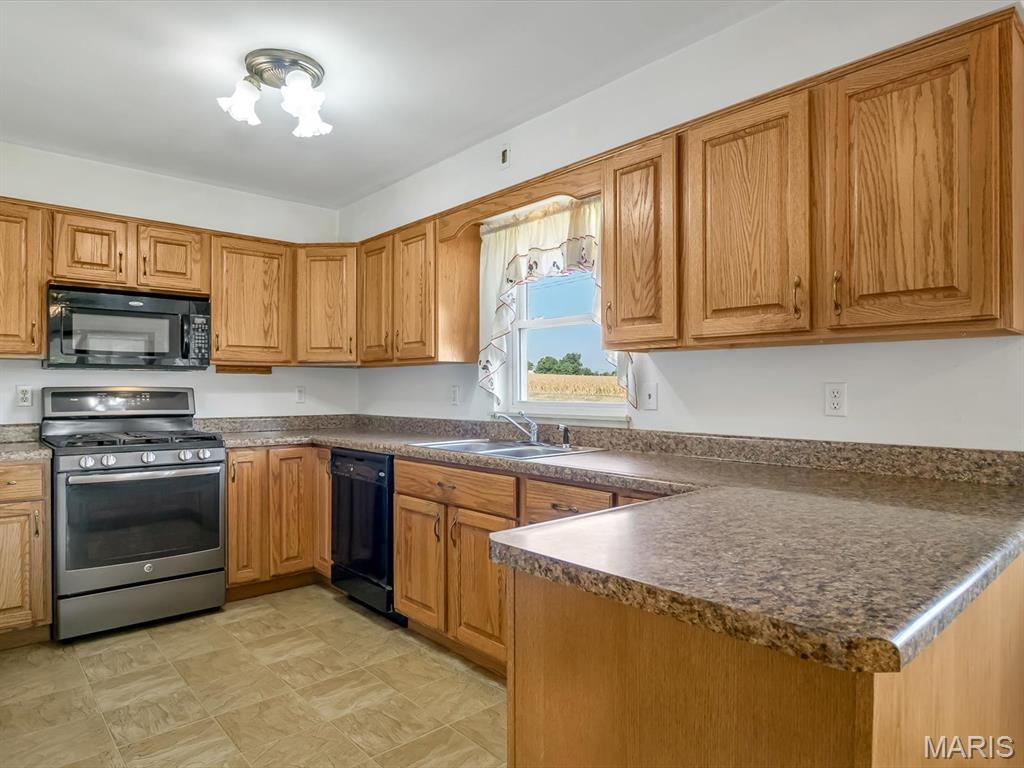 8970 Trolley Road Columbia, IL 62236 - Photo 10 of 21