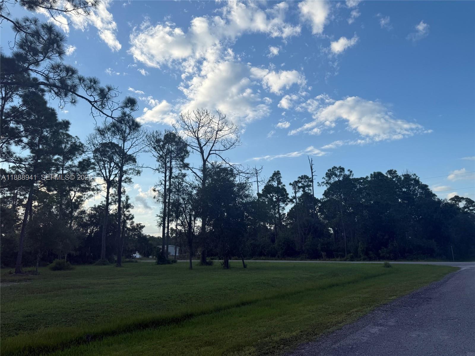 120 South Nogal Street Clewiston, FL 33440 - Photo 39 of 41