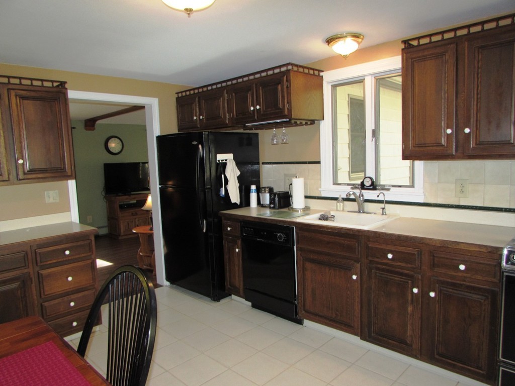 12 Kendall Road Boylston, MA 01505 - Photo 11 of 30 Gallery Image 11