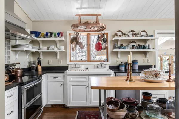 $3,100,000 | 232 Hollingsworth Cove Road, Monteagle, TN 37356