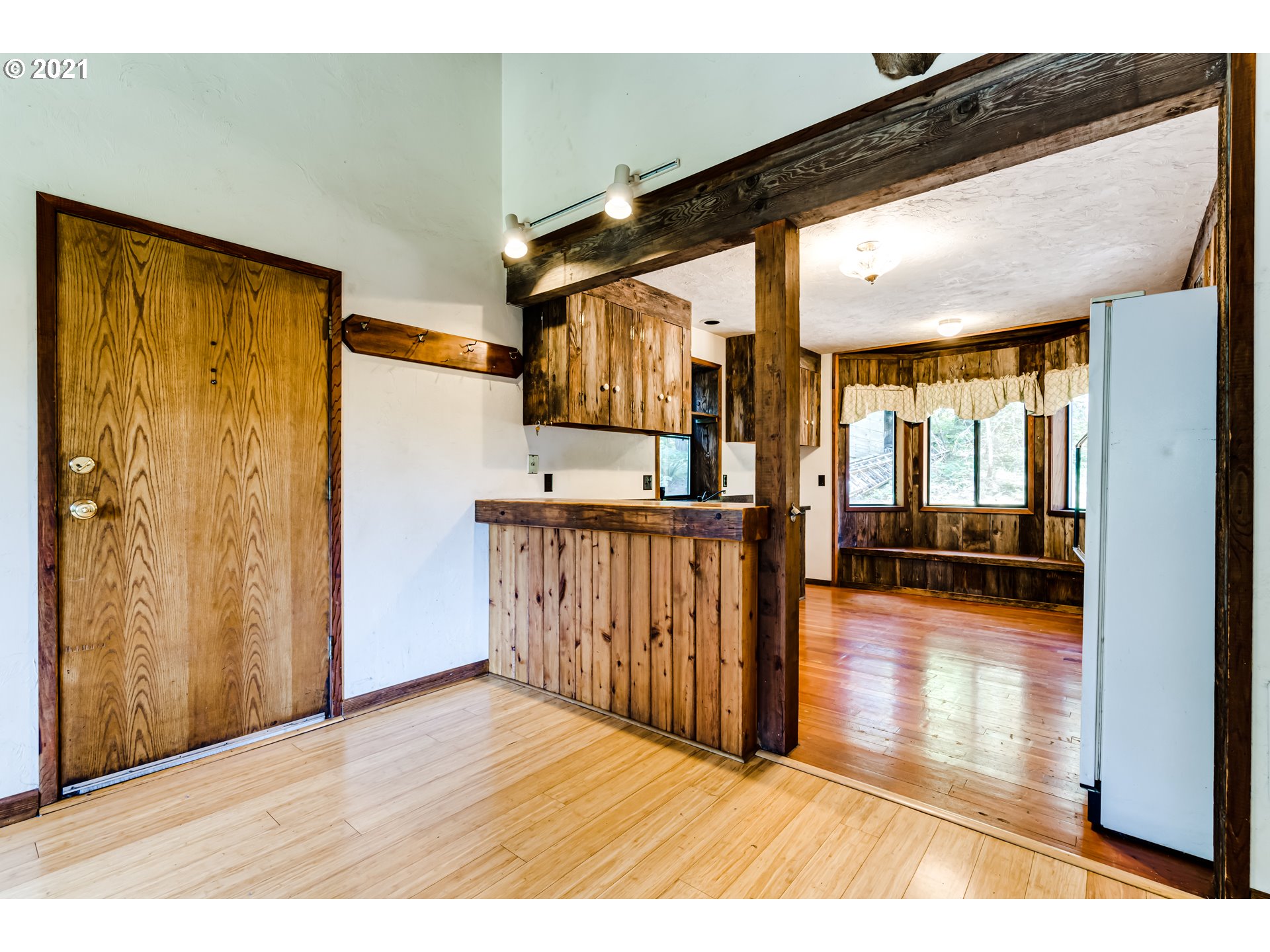 91116 Poodle Creek Road Noti, OR 97461 - Photo 3 of 30 Gallery Image 3