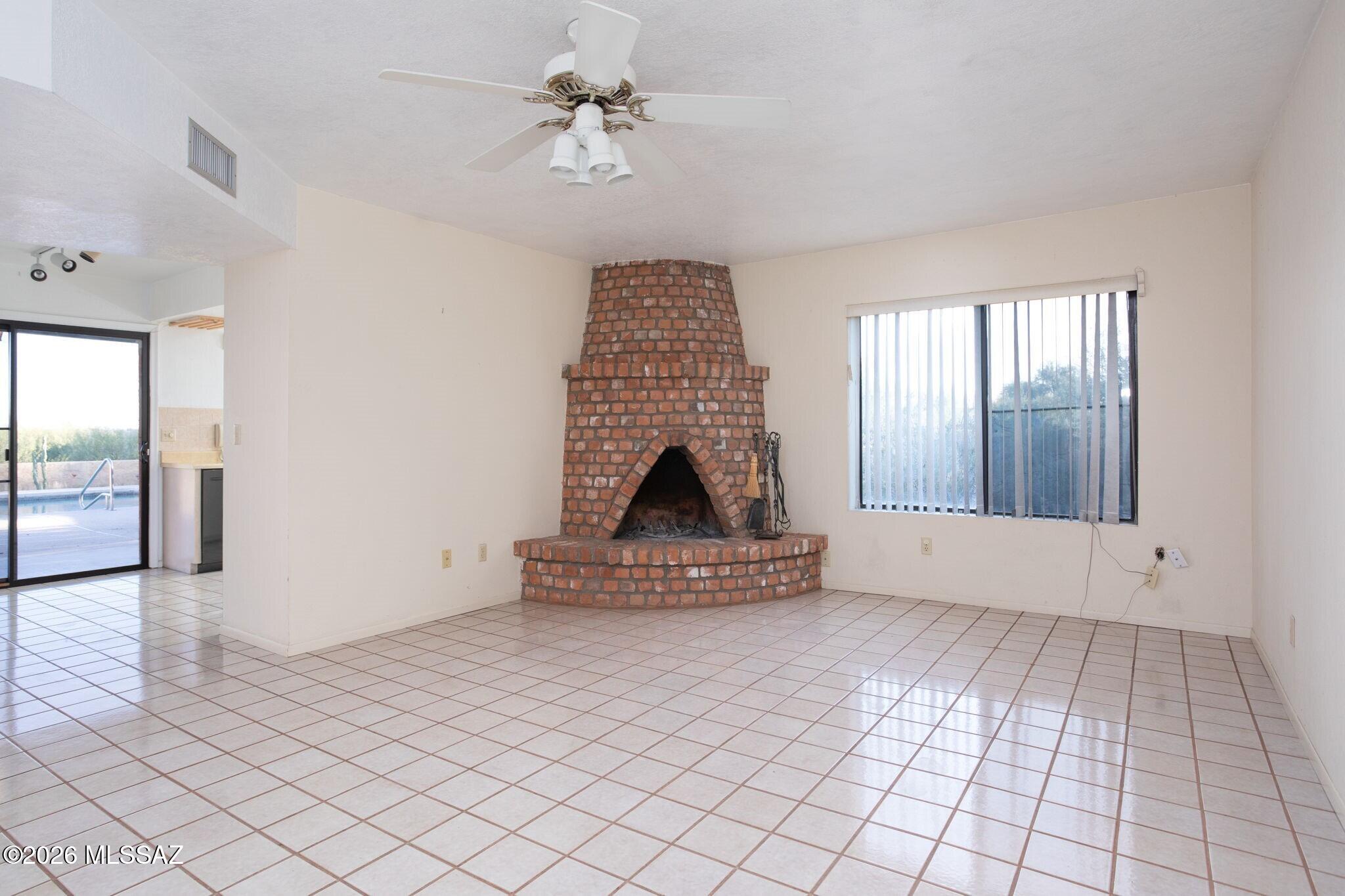 6090 East River Road Tucson, AZ 85750 - Photo 20 of 49