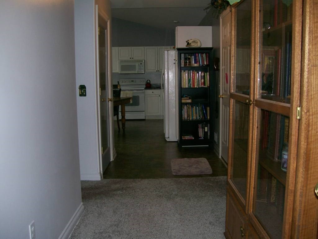 31238225-6.JPG