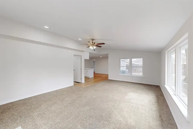 $2,450 | 538 East Fairmeadows Drive, Duncanville, TX 75116