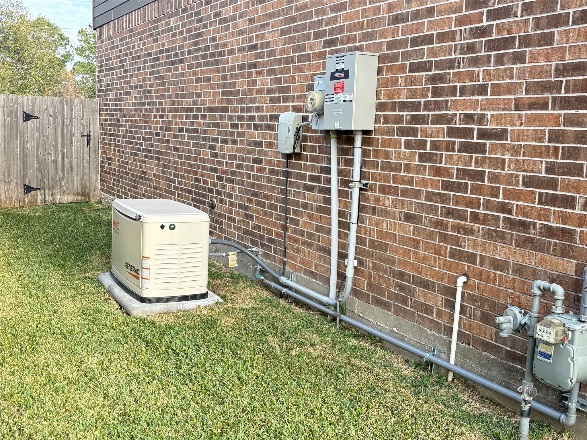 10710 Chestnut Path Way Tomball, TX 77375 - Photo 21 of 26 a bathroom with a shower