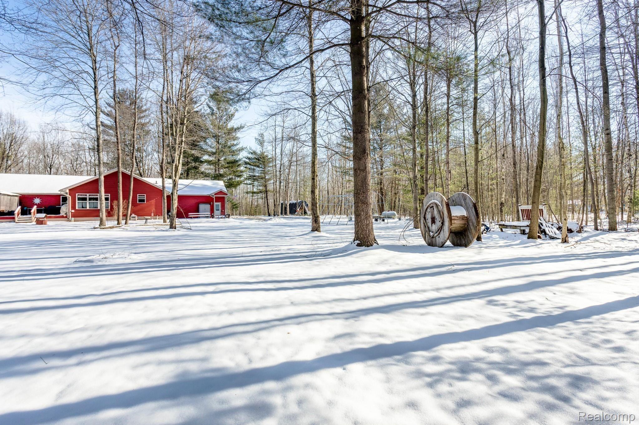 2829 Ditty Road Smiths Creek, MI 48074 - Photo 33 of 45 2829 Ditty Rd (10 of 50).jpg