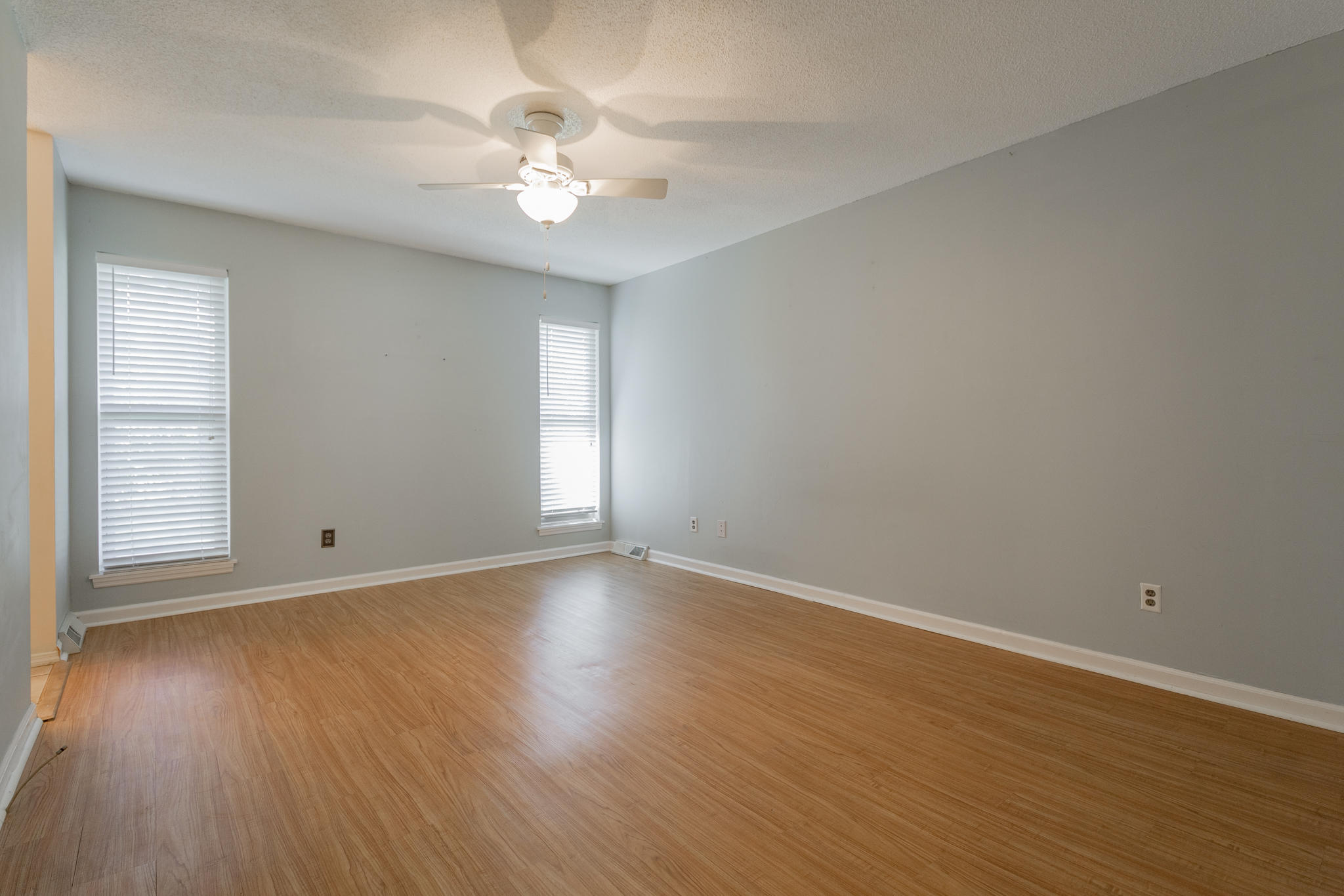 517 Longleaf Road Summerville, SC 29486 - Photo 23 of 37 Master Bedroom