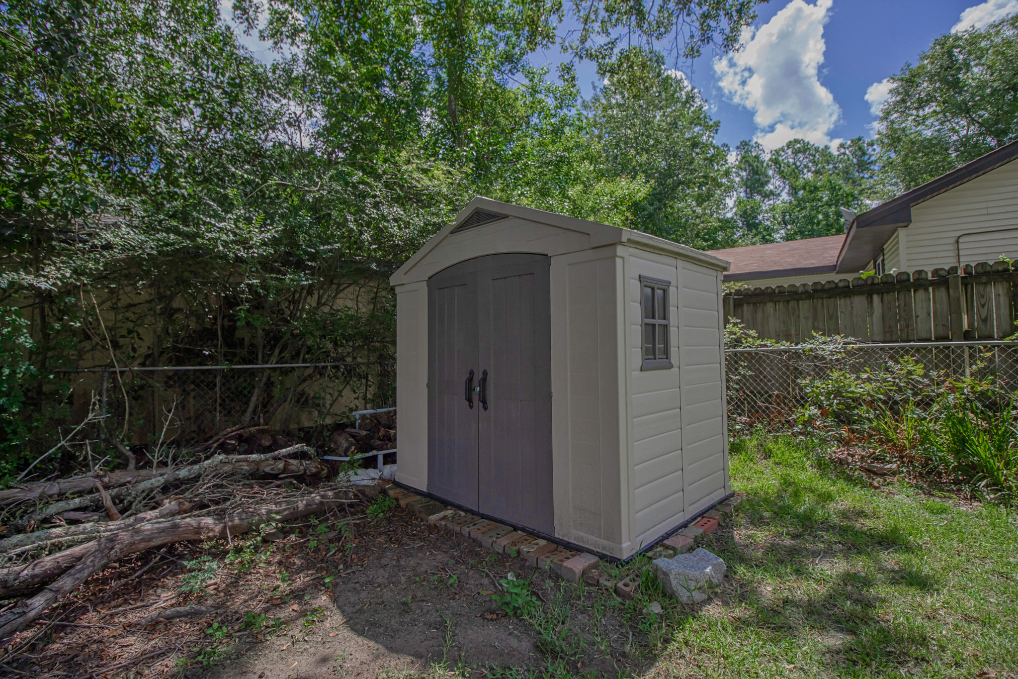 517 Longleaf Road Summerville, SC 29486 - Photo 37 of 37 Outdoor Shed