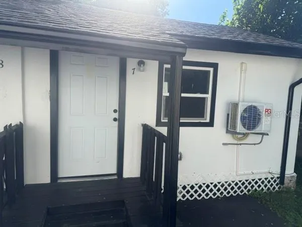 $1,179 | 4605 North Hubert Avenue, Unit 7, Tampa, FL 33614