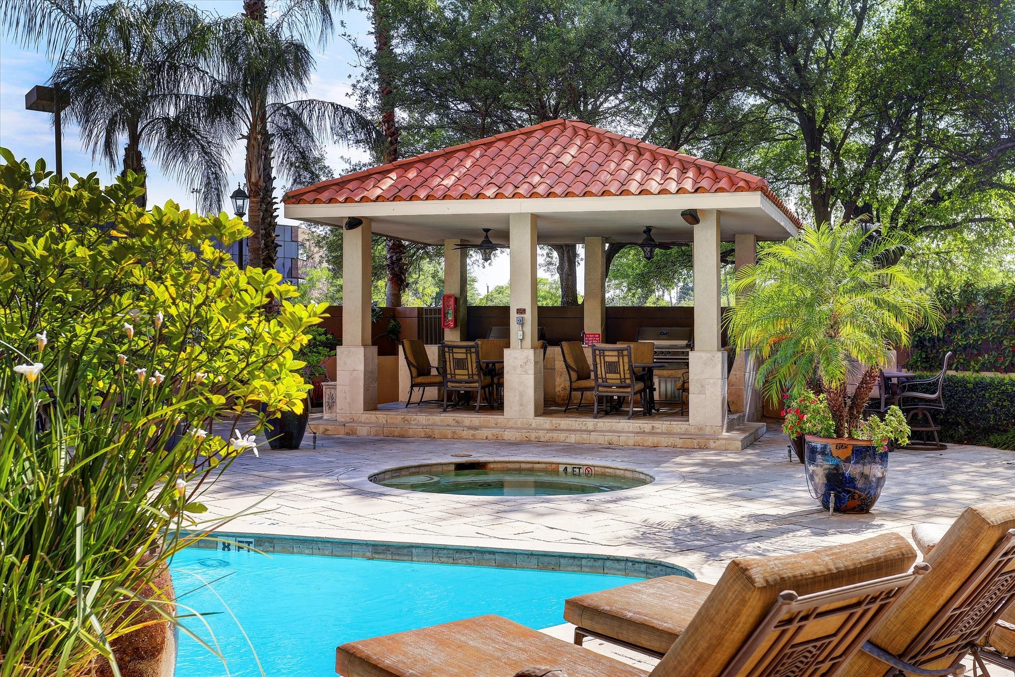 3525 Sage Road, Unit 512 Houston, TX 77056 - Photo 21 of 28