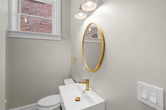 $425,000 | 5163 Enright Avenue, St. Louis, MO 63108